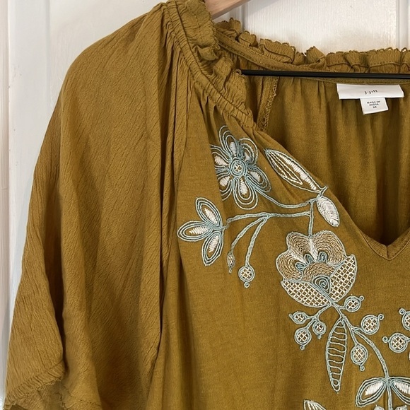 J.Jill | Floral Embroidered Flowy Yellow Gold Ruffle Collar Tee Medium Boho - Picture 5 of 10